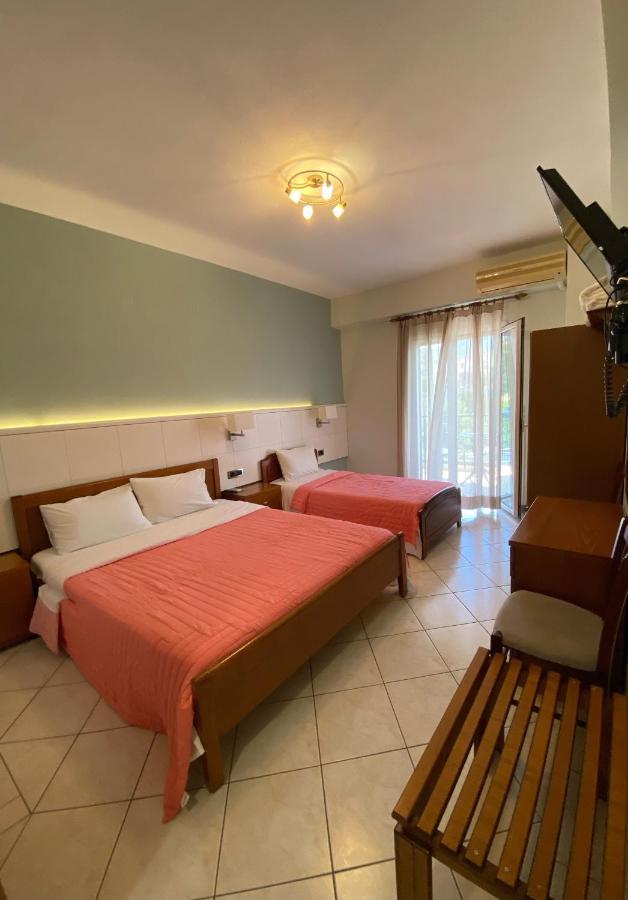 Paradosi Rooms Igoumenitsa Exterior foto