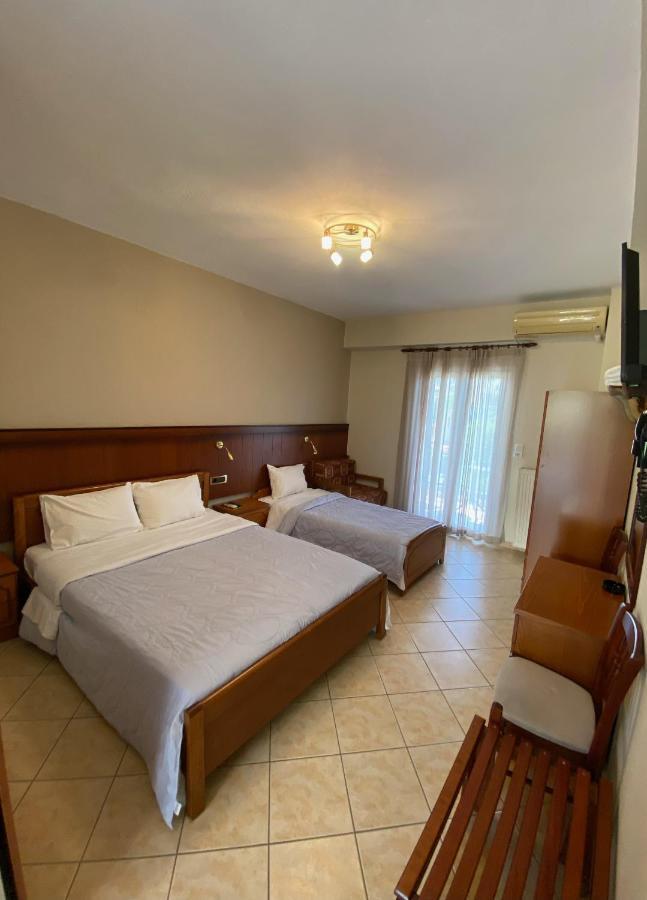 Paradosi Rooms Igoumenitsa Exterior foto