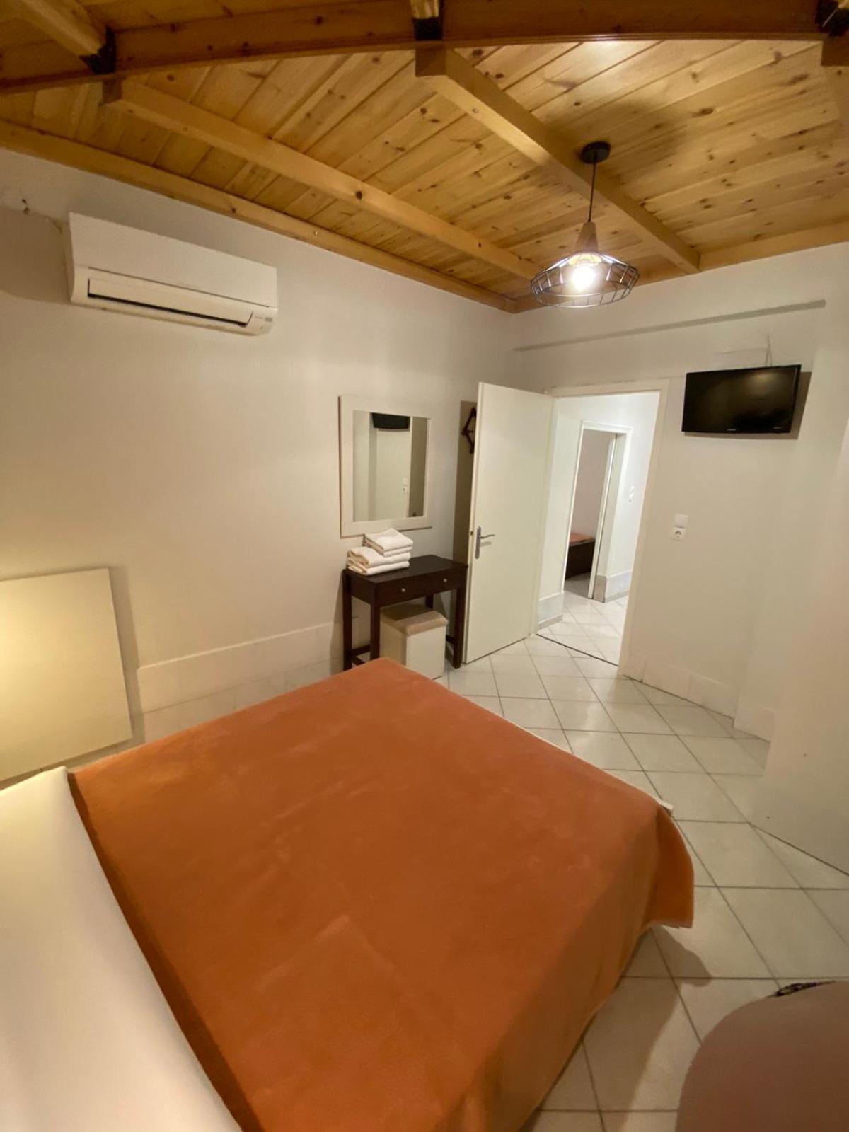 Paradosi Rooms Igoumenitsa Exterior foto