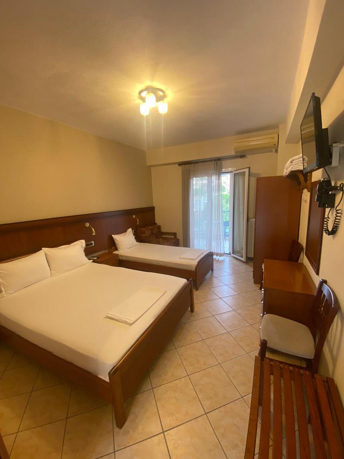 Paradosi Rooms Igoumenitsa Exterior foto